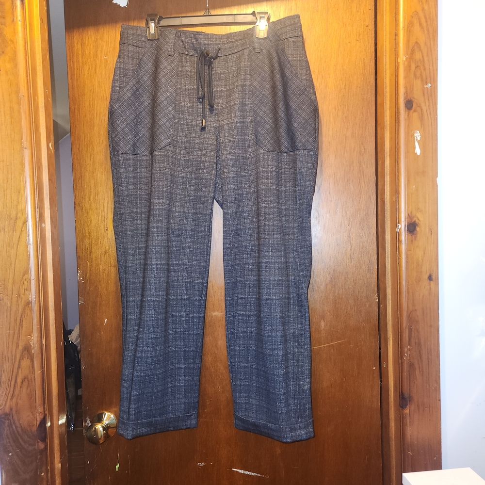 Democracy Womens Plaid Trousers